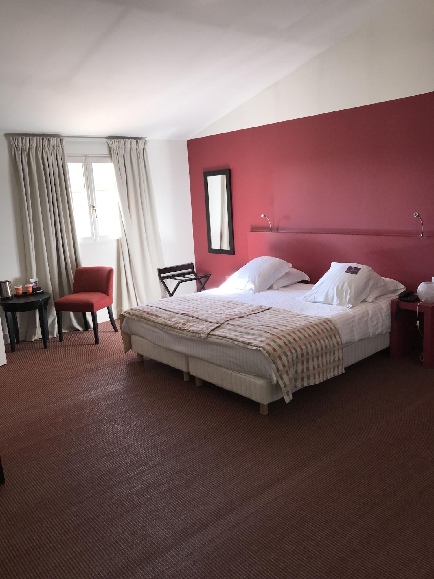 Mercure Aix-En-Provence Sainte-Victoire Châteauneuf-le-Rouge エクステリア 写真
