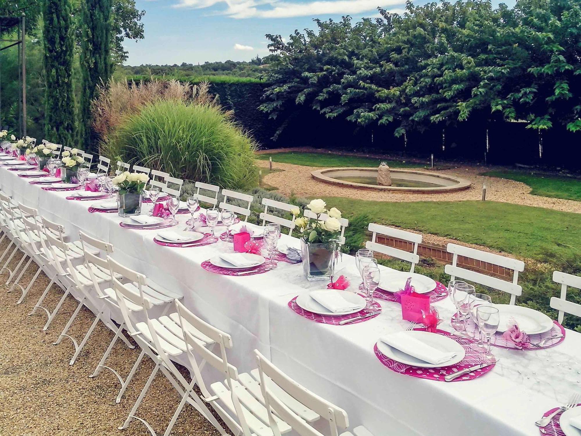 Mercure Aix-En-Provence Sainte-Victoire Châteauneuf-le-Rouge エクステリア 写真