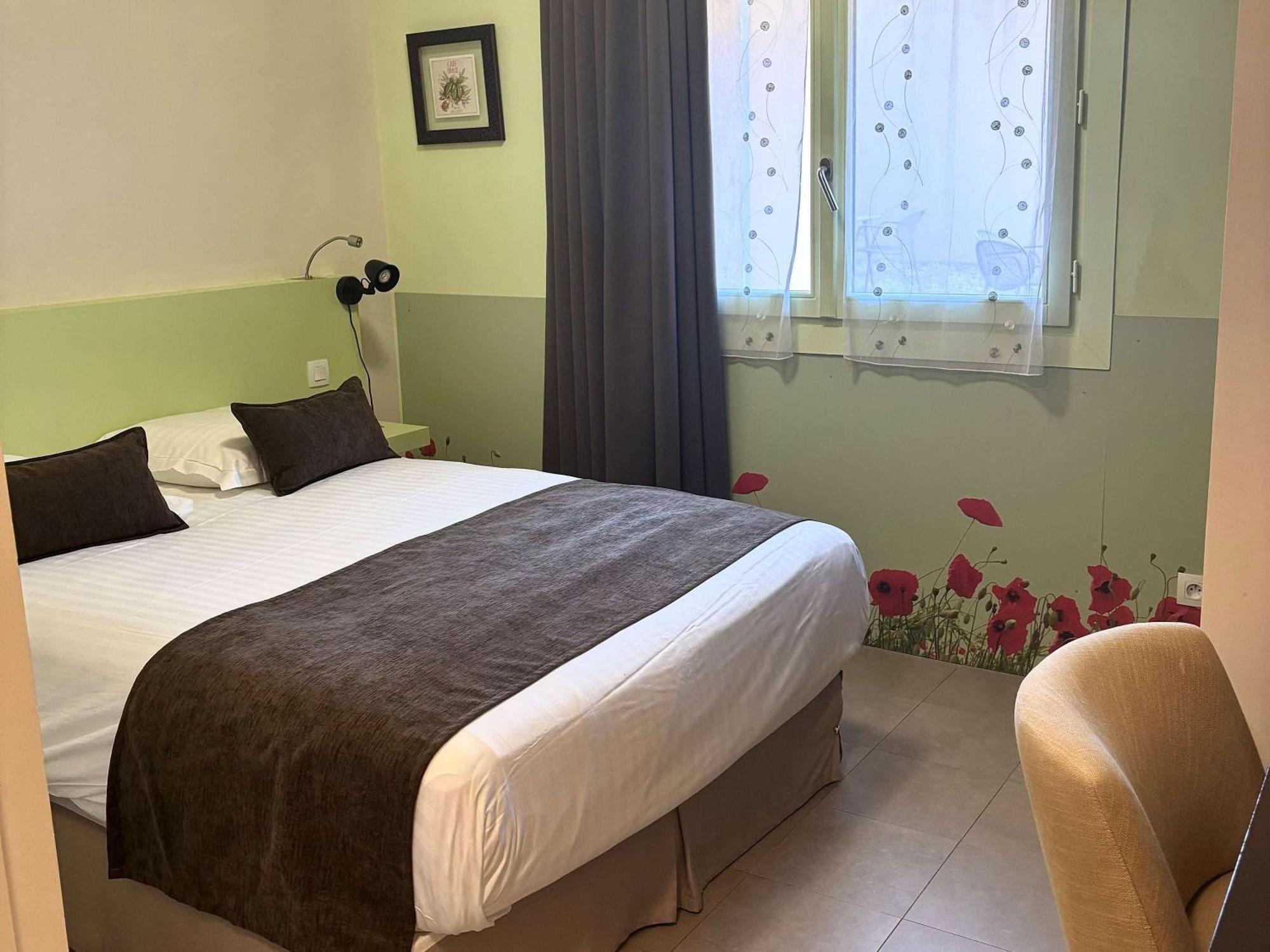 Mercure Aix-En-Provence Sainte-Victoire Châteauneuf-le-Rouge エクステリア 写真